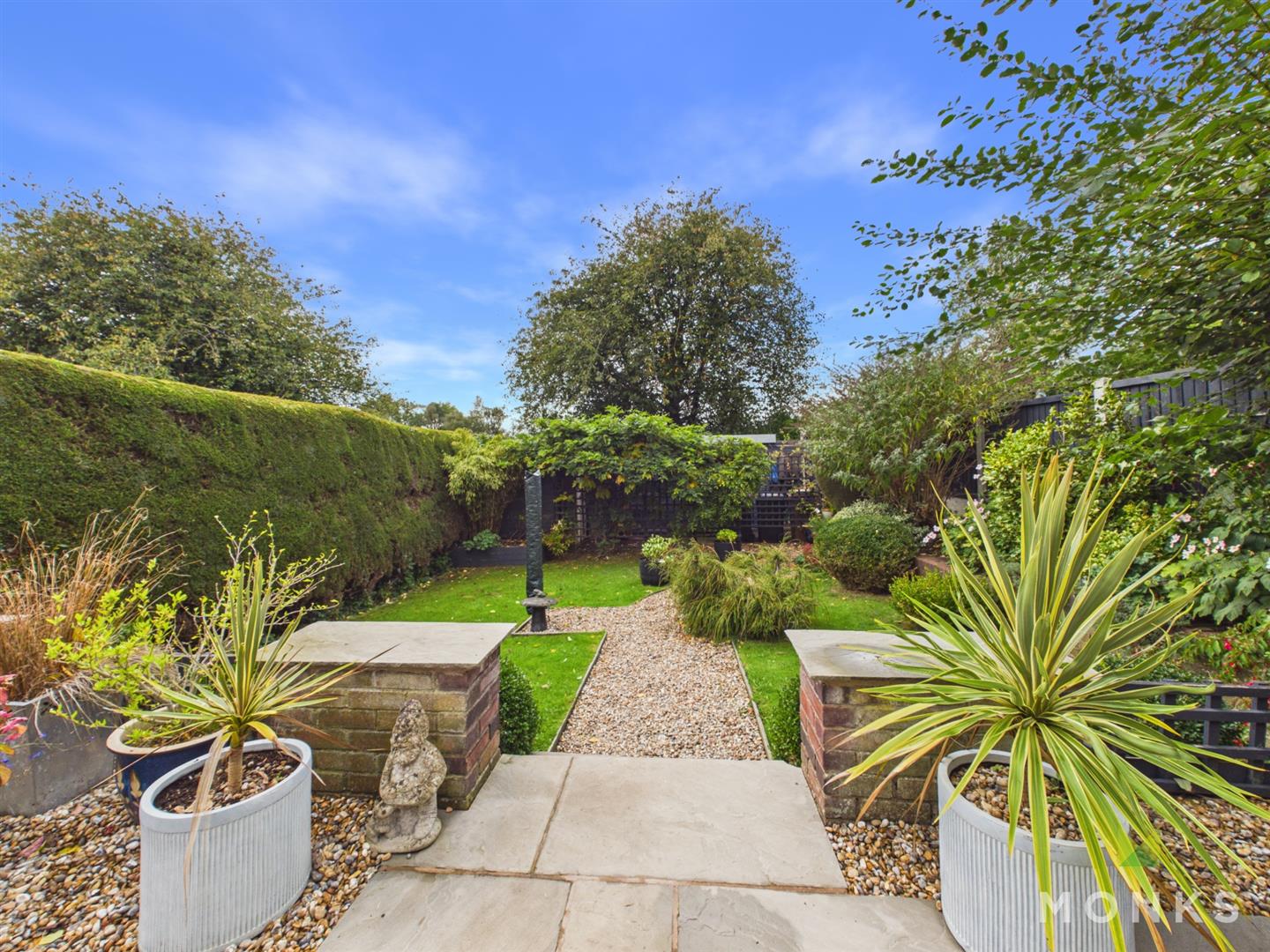 97 Llwyn Road, Oswestry, SY11 1EW For Sale